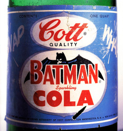 wonderful-strange:  Batman Sparkling Cola