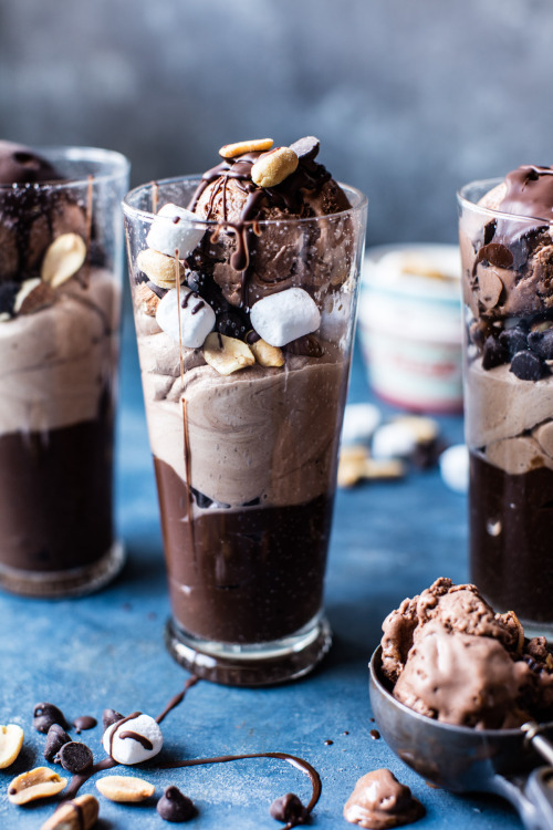 Rocky Road Pudding ParfaitsAll we need is food ♡