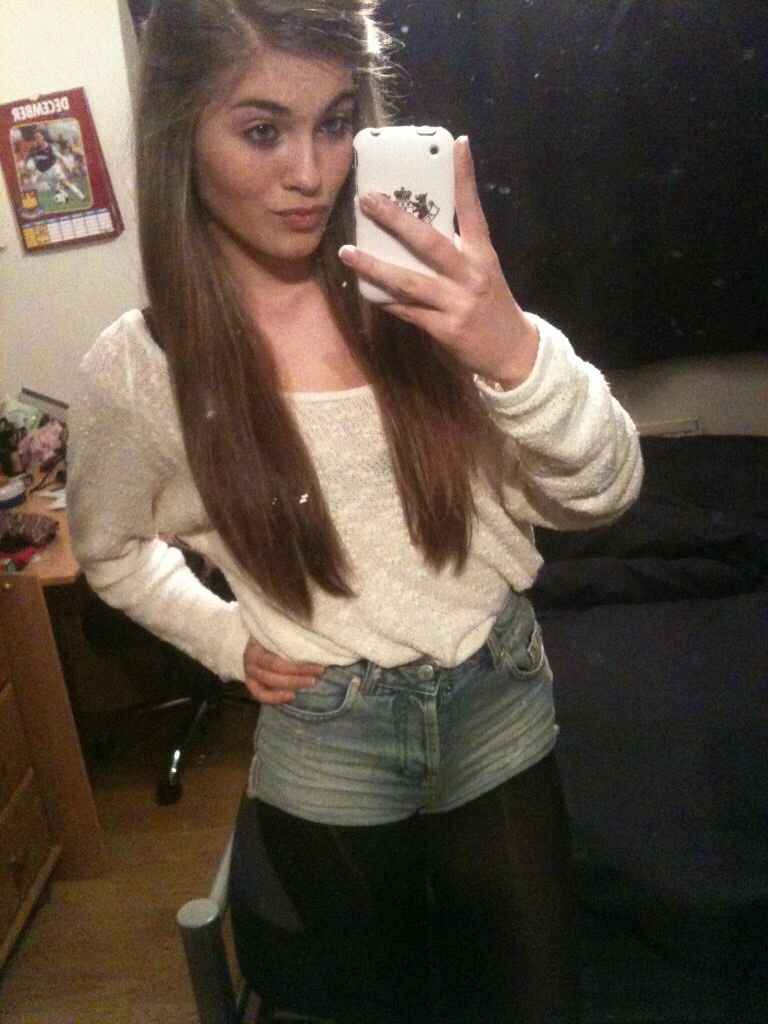 Girls Sexy Self Pics