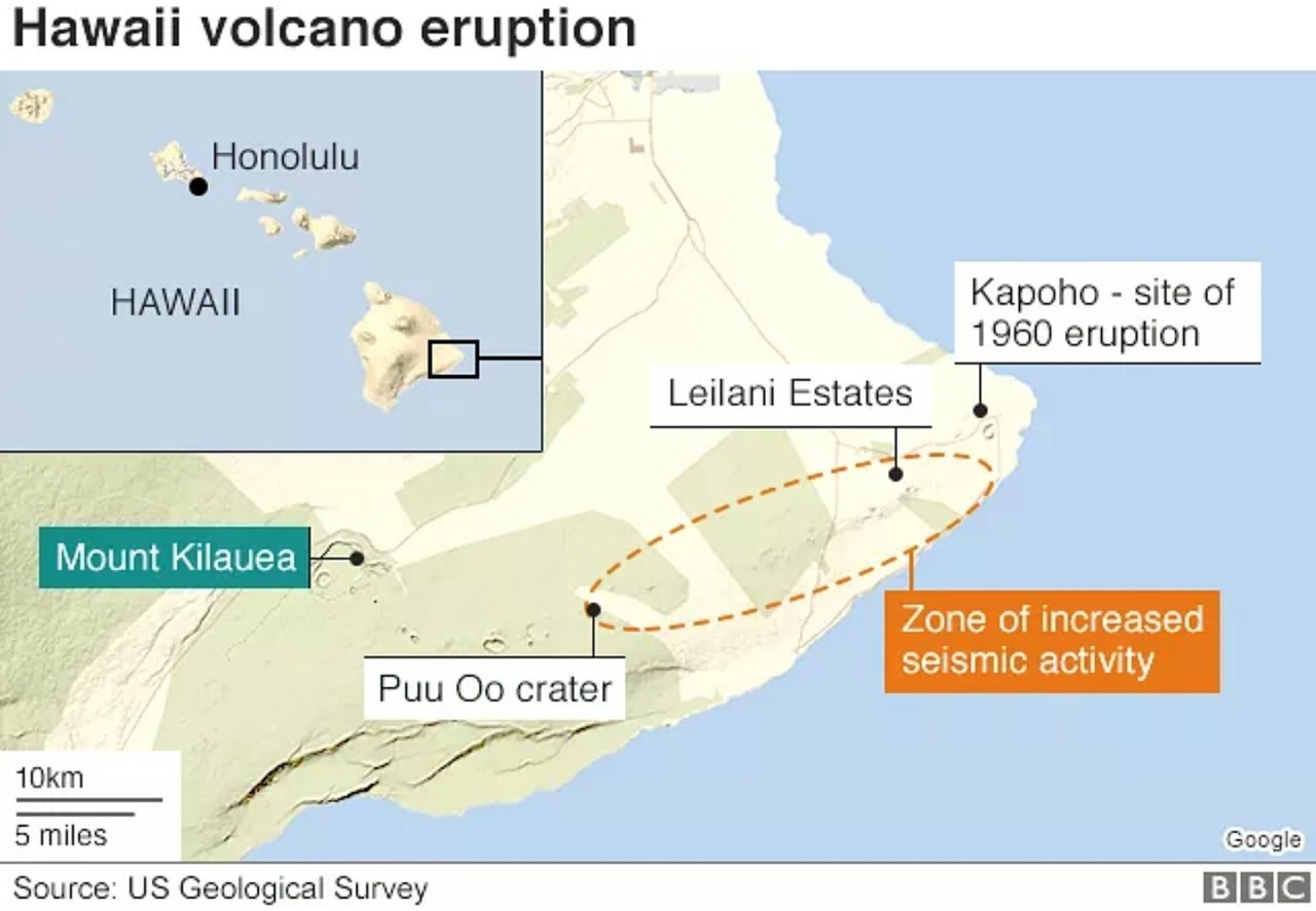 gorgeousgeology:  Things are going from bad to worse in Hawaii.  Mount Kilauea is