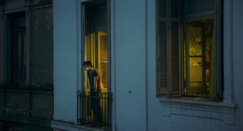  Happy Together (1997), dir. Wong Kar-Wai 