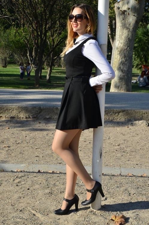 fashion-tights:  Black Dress White Shirt