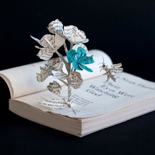 cafeinevitable:Bethany Bickley crafts intimate paper sculptures from book pages