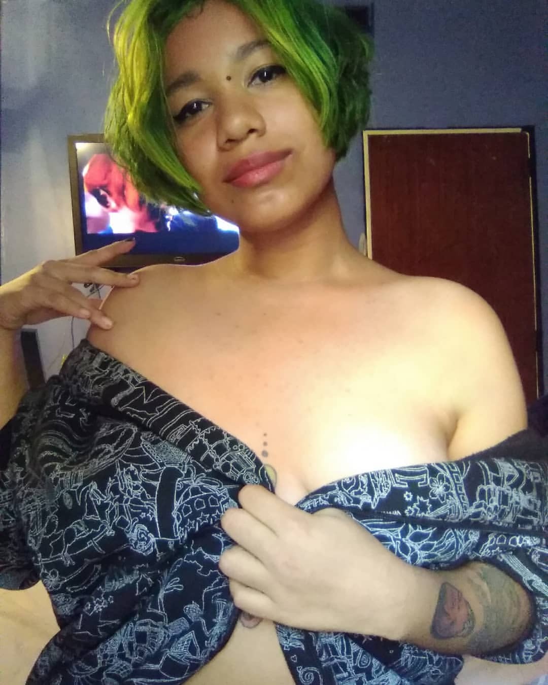 fantasthiccsgh:Im so in love 💕 . . . . . #altmodel #suicidegirls #octopus #tattooedgirls