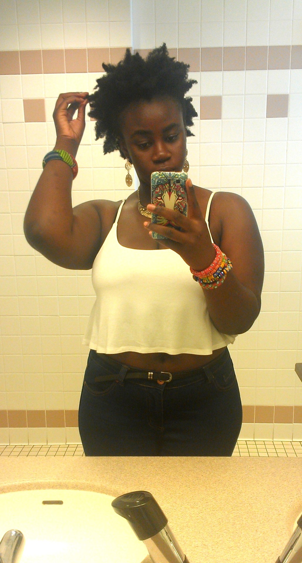 african-euphoria:  The days when your fro behaves are the most glorious.