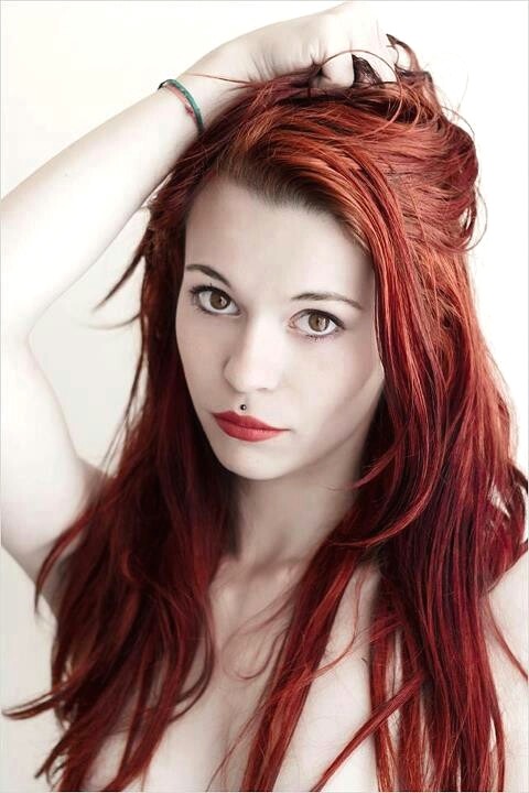 sweet-redheads:  Sweet Redhead   Redhead  #hair #ginger #redhead #skin