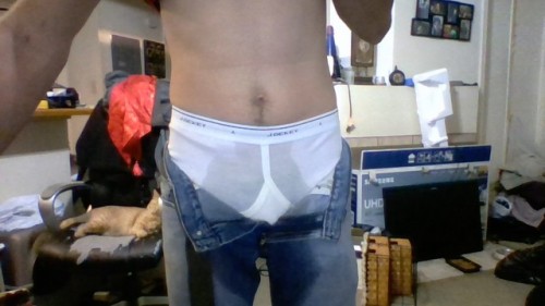 wetbriefs89: Well, I tried to make it to the bathroom, but when I got there, my belt got stuck, and 