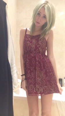 i-hate-the-beach:  New dress from Abercrombie