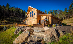 naturalelementhomes:  #DreamHome of the Day: The Rocky Mountain Retreat  3 Bedrooms2 Bathrooms1,517 SF Main Level364 SF Upper Level1,881 SF Heated1,260 SF Porch / DeckView floor plans: http://bit.ly/RockyMtnRetreat  Holy fucking shit!! I&rsquo;d be in