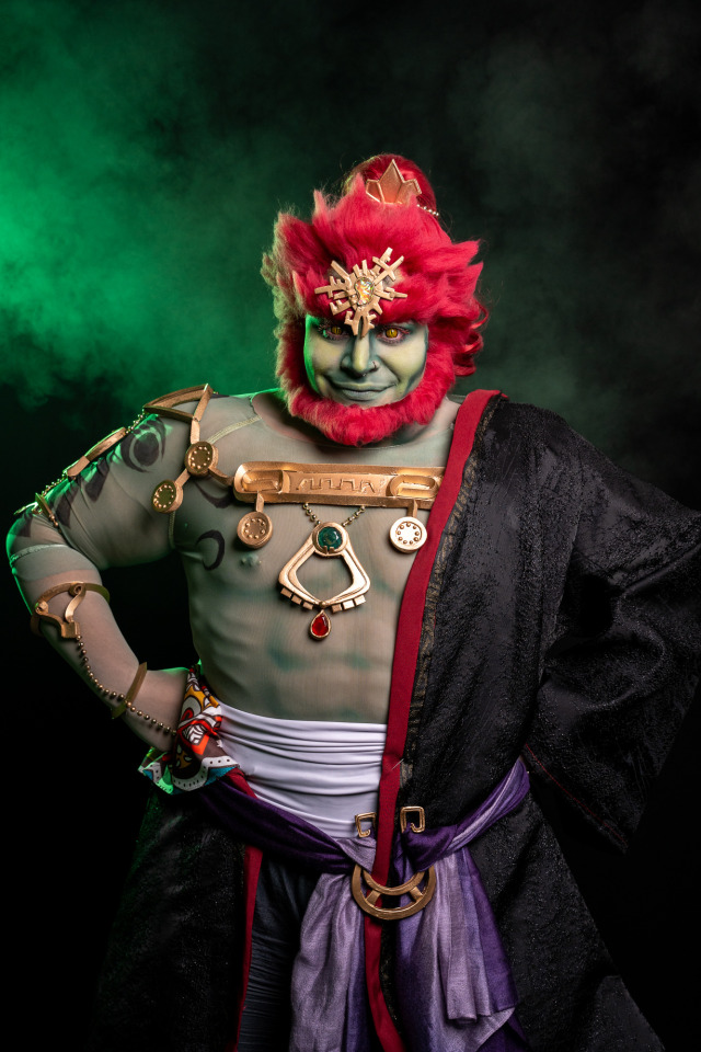 Ganondorf the Demon King 
I’m obsessed with this cosplay and I will not be taking questions