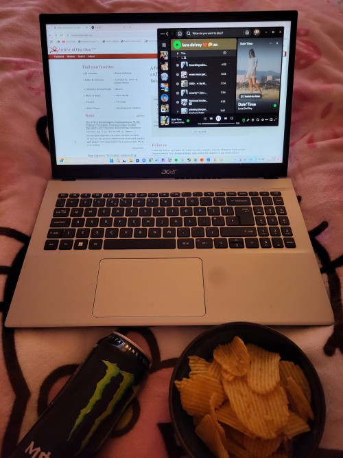 This Is Peak Female Living