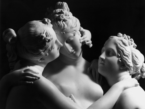 meow-retrogasm: &ldquo;The Three Graces&rdquo; - Antonio Canova, (1814 - 1817)