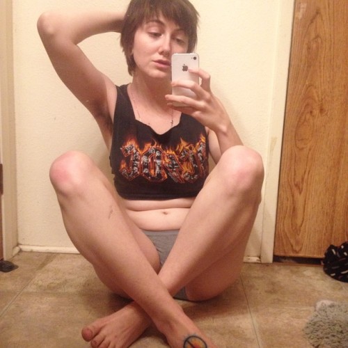 progressiveisouronlyfuture:teavibes:I was tagged so many times today to do the love your body challe