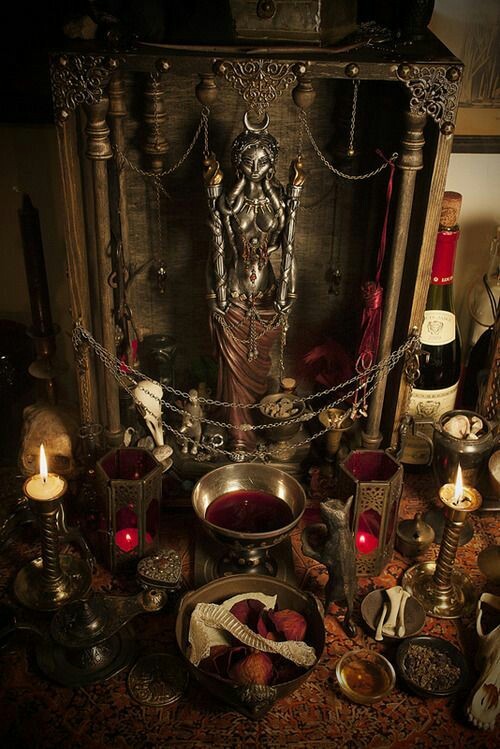 witchyexperiments:  Altar for Hecate~