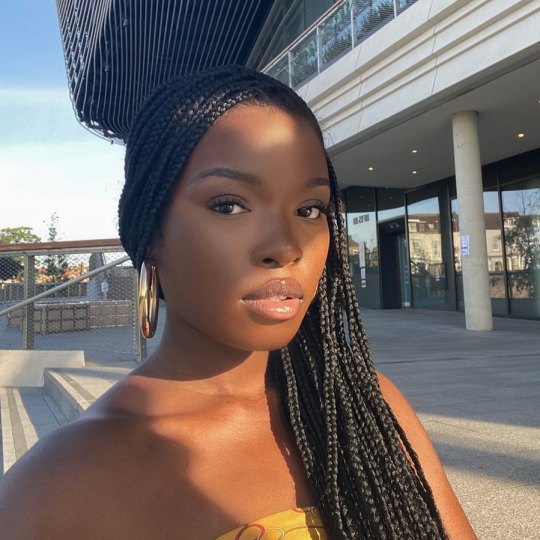 HERE TO MAKE YOUR DASHBOARD SPARKLE: DARK SKIN BLACK GODDESSES!