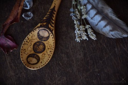 Witch’s spoon by DarkWoodenPath