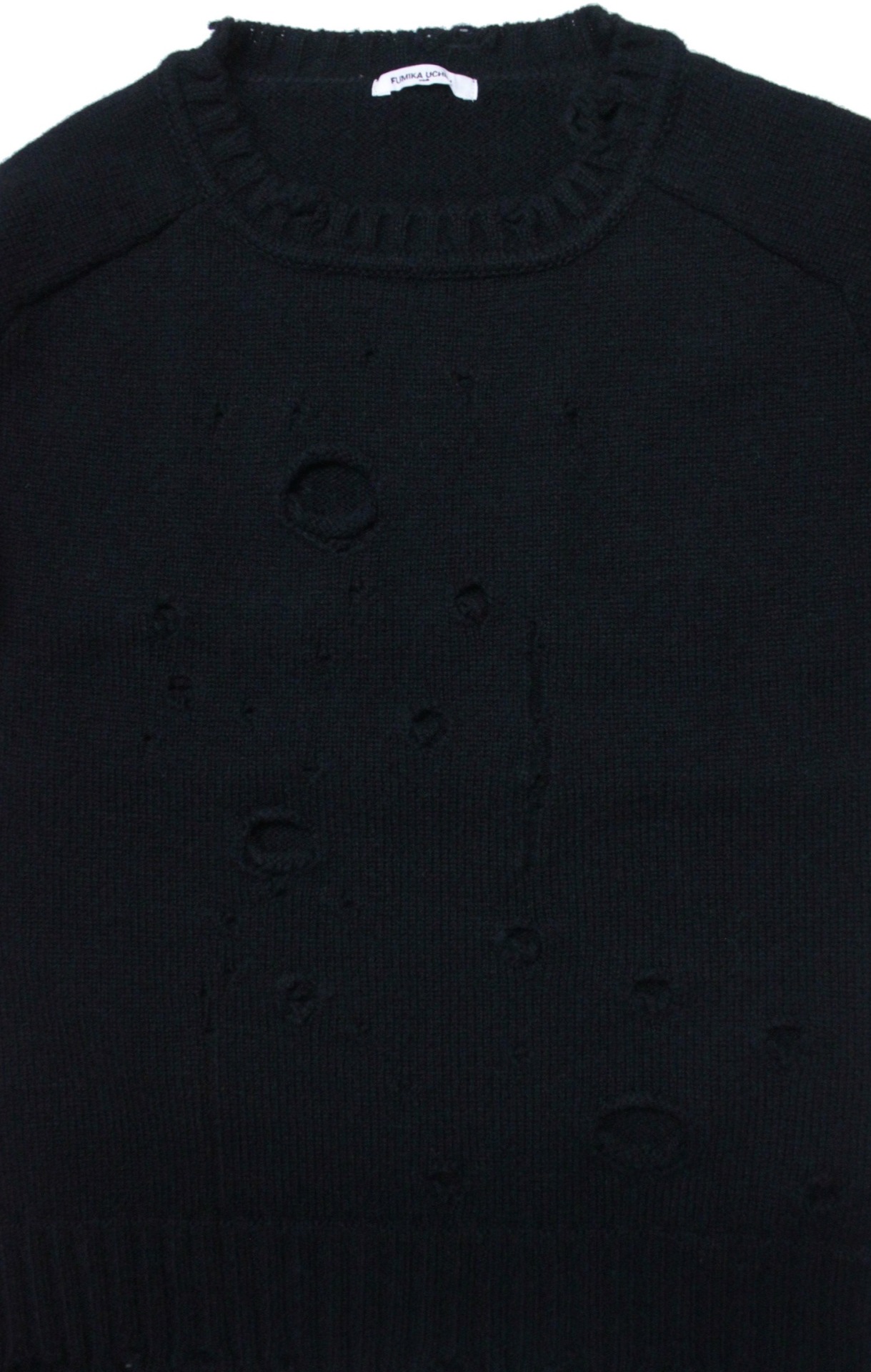circus-e-boutique:  FUMIKA_UCHIDAFU-C-030DAMAGE KNITcolor. BLACK.price. ¥39,000+tax.