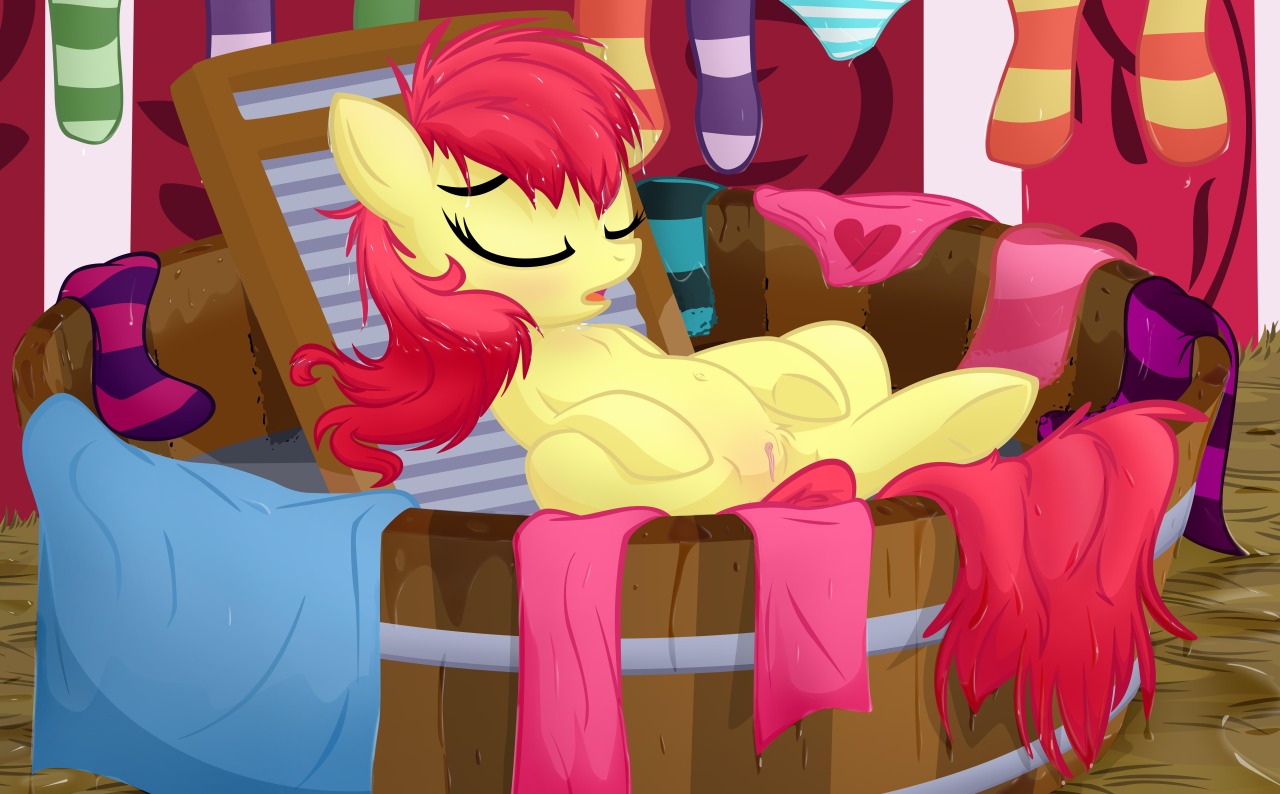 applespluslove:  Panties and Stockings for Apple Bloom by Jungle pony  Omai~ owo