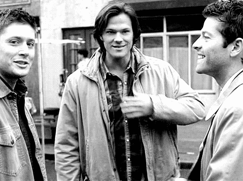 piertotum-locomottor:  karmatheloudmouth:  heyitsthegreatpumpkinmooseface:  supernaturalimagine: