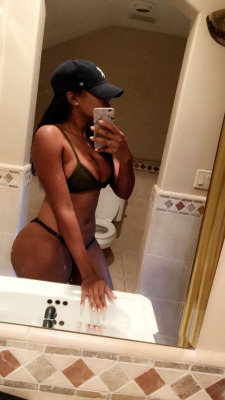 aricarter:  from snapchat, again.