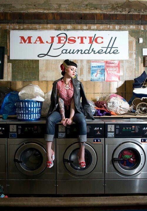 alternative-pinup:  Alternative Pinup http://alernative-pinup.blogspot.com