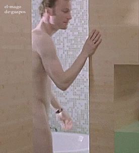el-mago-de-guapos:  Mark Waschke  Mitte 30 (2007) Bonus: Freilaufende Männer (2011) 