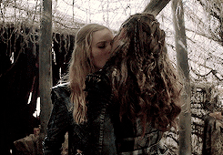 reshopheda:clexa + “this solace that they find in each other”