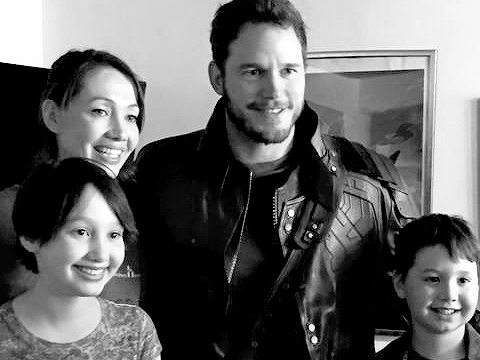 XXX forassgard: Chris Pratt and Chris Evans visiting photo