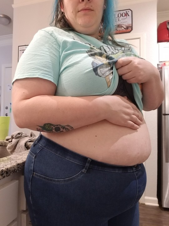 Porn photo plump-mermaid:Maybe I’m gaining  I