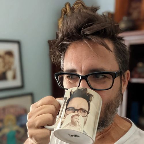wilwheaton:  This morning’s bedhead is remembering th- BWAAAAAAAZZZZZZzzzzzhttps://www.instagram.com/p/Ci2_B6jBG8A/?igshid=NGJjMDIxMWI=