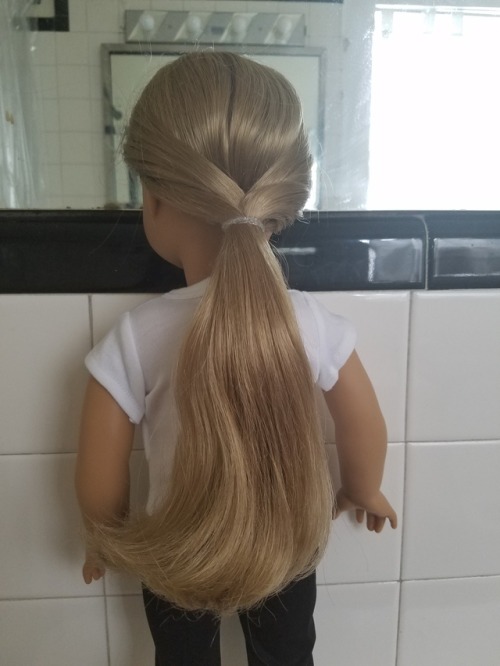 myamericangirldolls:I am so happy with how Elizabeth’s hair came out! Her braid from the AG st