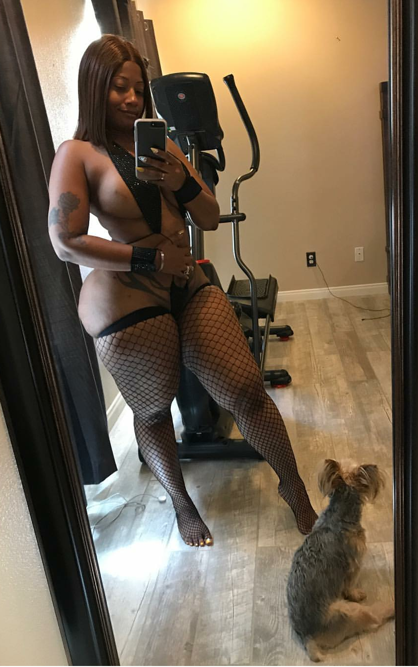 thicksexyasswomen:  Appreciated