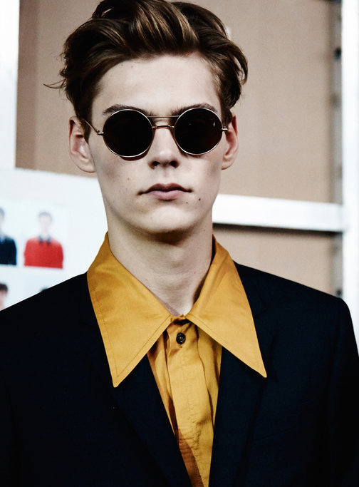 justdropithere:
“ Mats Van Snippenberg by Molly S.J. Lowe - Backstage at Marni SS16
”