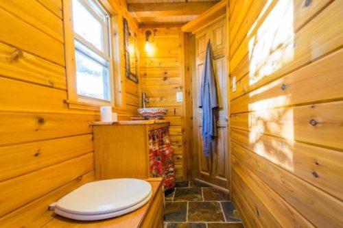 dreamhousetogo:By MitchCraft Tiny Homes