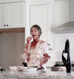 reedusmcbridedaily:  Melissa McBride Behind