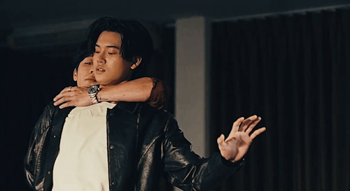 You Guys I Think Gripping Each Others Necks And Throwing Each Other Around Is Their Love Language