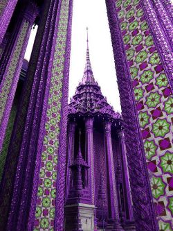 melimelo85:  Purple temple by Admella