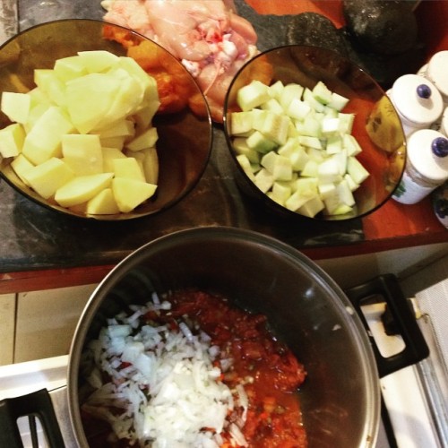 On the making: mom’s couscous recipe #couscous #moroccan #food