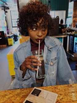 itstofunmi:  Just drinking water, and minding