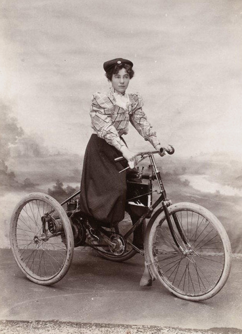 decimonono:1897-1898. Collection Jules Beau. Photographie sportive. Cyclisme. (vía Biblioth