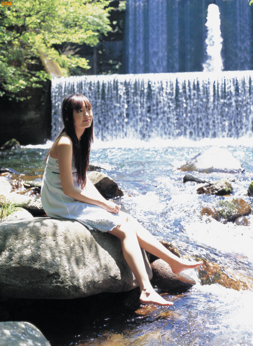 Yui Aragaki - I hear the sound deep inside my mind, my soul, my heart. Of waterfalls, water keeps fa