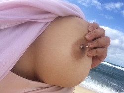 I-Want-Spankings:  Beach Tits, Boo.