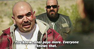 juiceortiz:a very serious show about outlaw bikers: Mayans MC edition