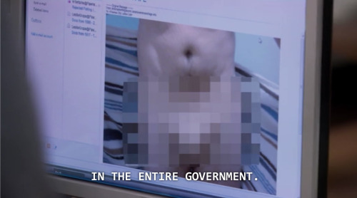 Porn snotpunx:  andy dwyer’s reaction to sexual photos