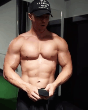 jim-holden:https://www.instagram.com/p/B0B48TGgtSz/ steve cook