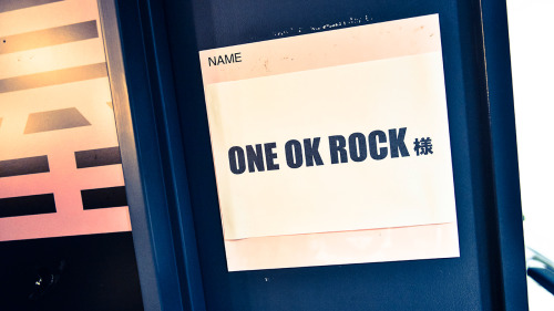 oneokrockworld:  「LIVE with YOU ～ONE OK ROCK～」BACKSTAGE  Source→ http://t.co/pFDiMkZikK