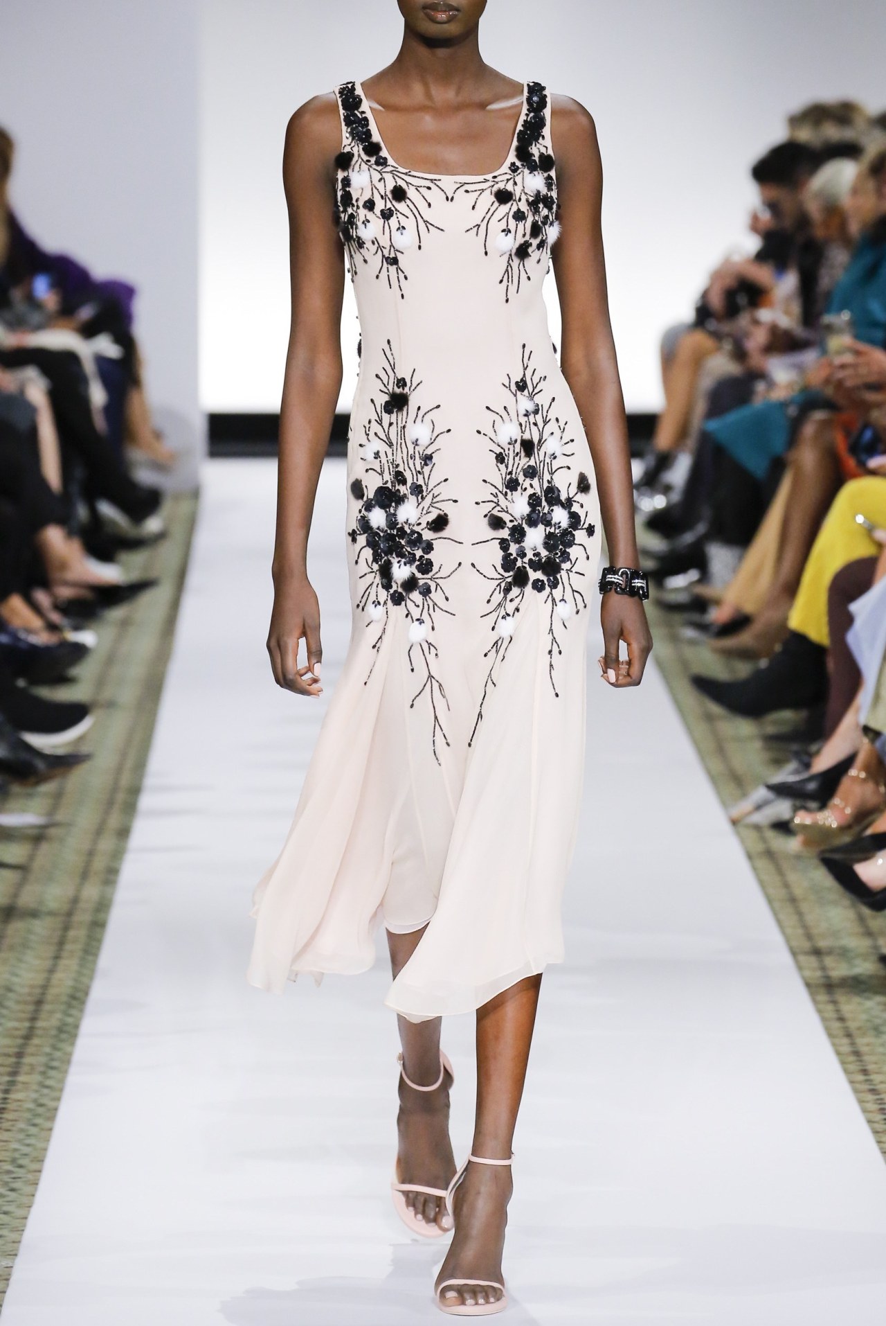 Dennis Basso Spring 2019 Ready-to-Wear