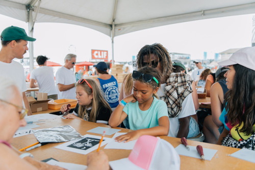 WORKSHOP SHOUT OUT | MIKE UPTON | VANS US OPENWe’re checking out some of the various street market b