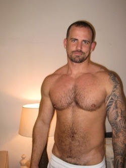 Follow my two hairy men blogs:http://sambrcln.tumblr.comhttp://hairysex.tumblr.com