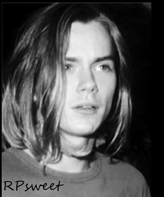 RIVER PHOENIX SWEET1 THE ONLY ONE